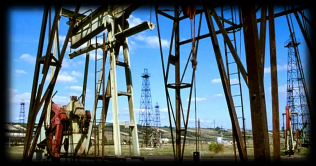 L'Agence internationale de l'énergie propose un déblocage inédit des réserves stratégiques de pétrole pour faire baisser les prix