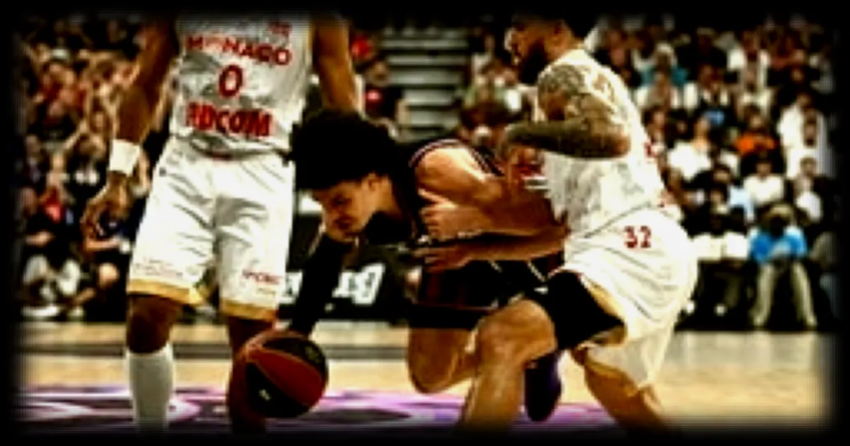 L'AS Monaco, championne de Betclic Élite, exclue des championnats professionnels de basket