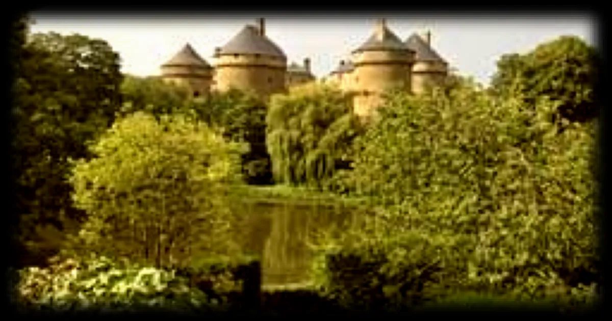 Lassay-les-Châteaux, troisième village préféré des lecteurs d’Ouest France dans les Pays de la Loire