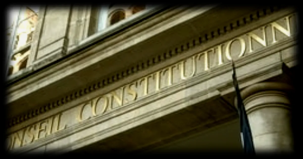 Le Conseil constitutionnel valide l’allongement de la rétention d’étrangers jugés dangereux