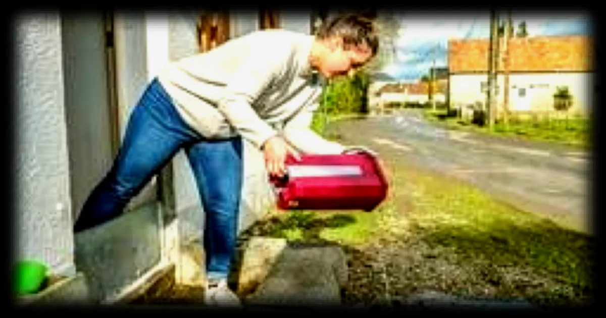 Le difficile retour à la réalité après les inondations en Sarthe