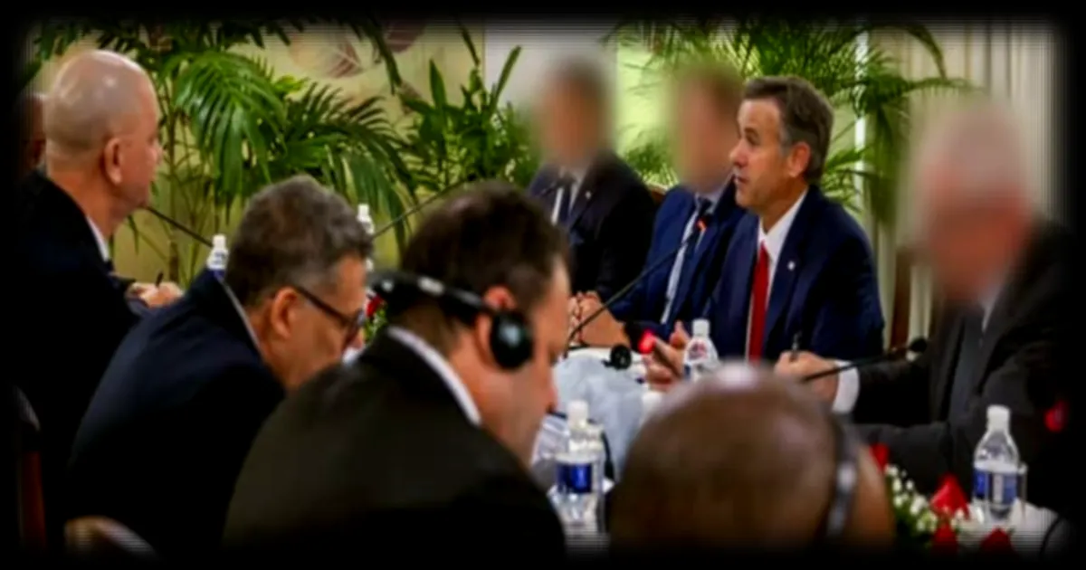 Le directeur de la CIA en visite à Cuba, sur fond de crise énergétique et de pression américaine