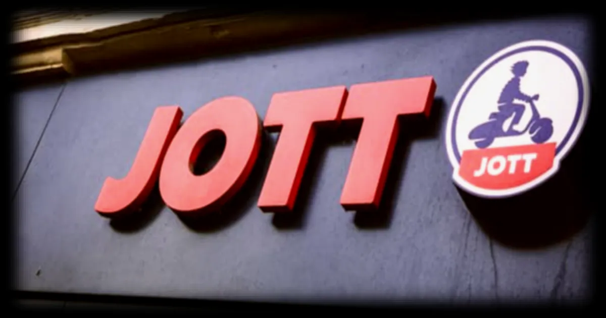 Le fond d'investissement Amoniss va reprendre l'entreprise marseillaise de doudounes JOTT en conservant 70% des effectifs et 27 magasins sur 40