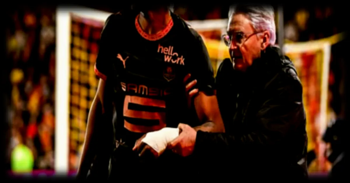 Le joueur du Stade Rennais Jérémy Jacquet pourrait mettre fin à sa saison suite à une luxation à l'épaule