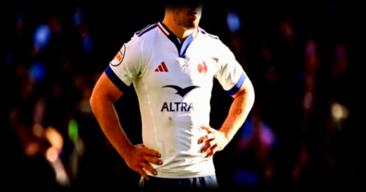 Le maillot historique de la France suscite l'inquietude de la presse anglaise pour le Crunch France-Angleterre