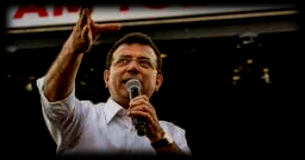 Le maire d'Istanbul, Ekrem Imamoglu, face aux juges, son parti menacé