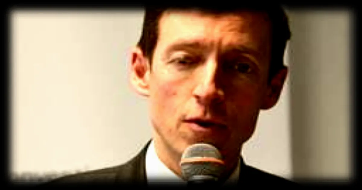 Le ministre de l'Éducation favorable à un début de cours plus tardif pour les adolescents