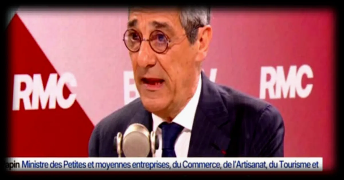 Le ministre du Commerce Serge Papin appelle à une répercussion immédiate des baisses de prix des carburants