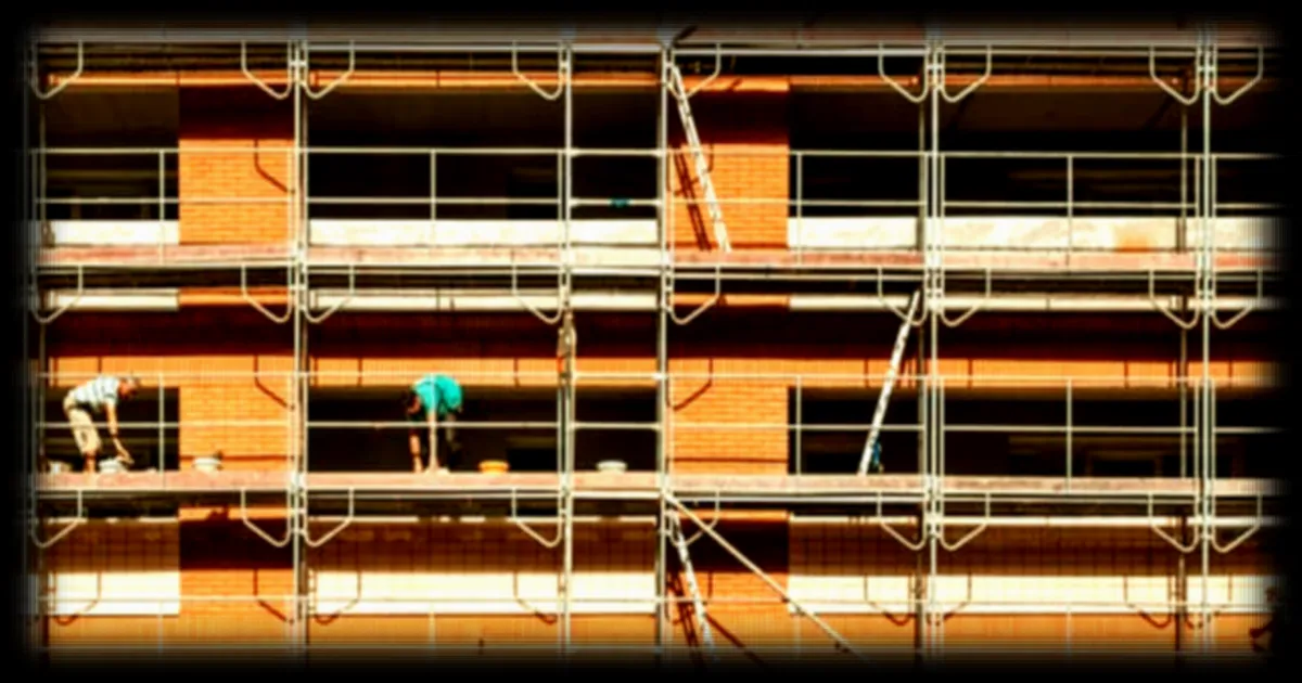 Le ministre du Logement veut accélérer la relance de la construction en surveillant les coûts des matières premières