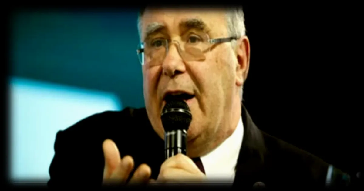 Le PDG de Totalenergies anticipe une hausse importante des prix du gaz d'ici l'été en raison des tensions sur l'approvisionnement en GNL