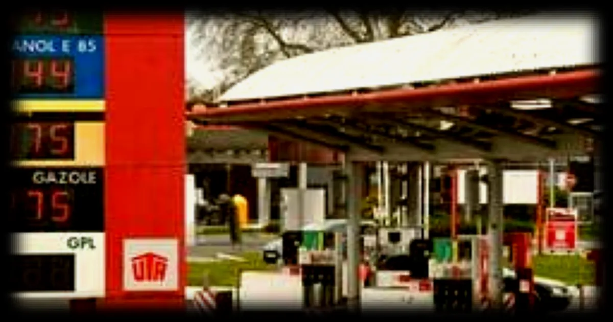 Le Premier ministre annonce des dispositifs d'aides pour les filières touchées par la hausse des prix des carburants