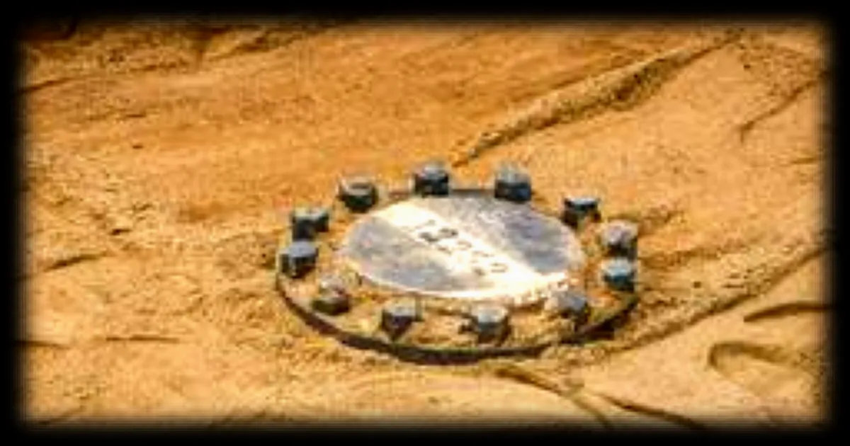 Le puits SG-3 de Kola, forage le plus profond au monde, scellé en 2005 après avoir atteint 12 km de profondeur