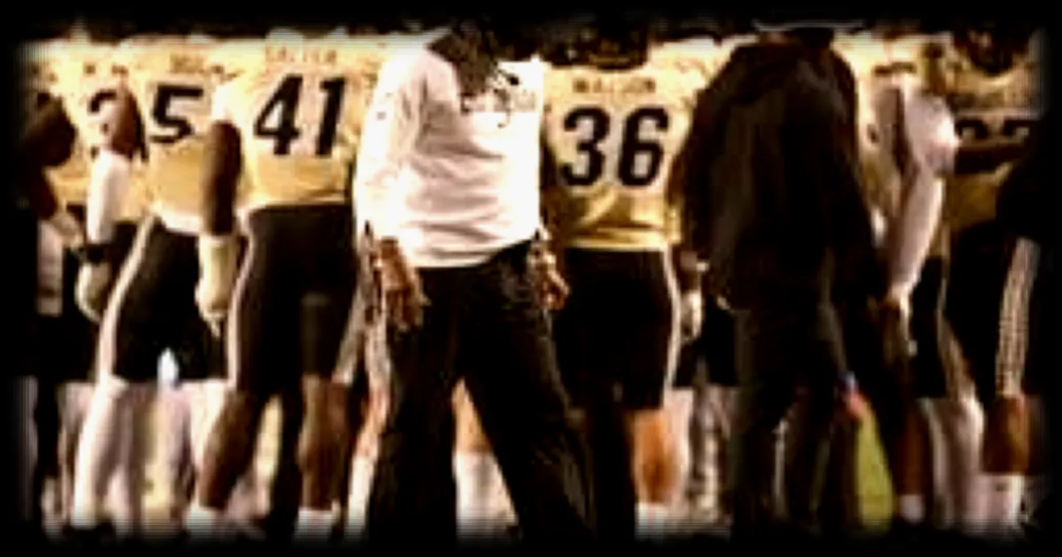 Le quarterback Dominiq Ponder de l'universite du Colorado decede a l'age de 23 ans dans un accident de voiture