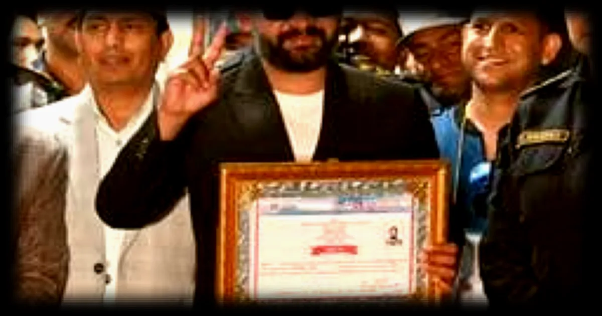 Le rappeur Balen Shah, le nouveau visage du pouvoir au Népal