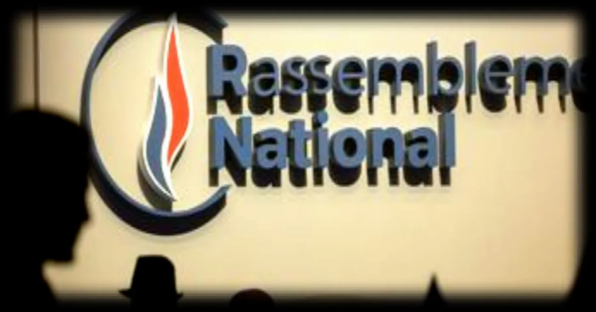 Le Rassemblement national prévoit un référendum sur l'interdiction du port du voile en cas de victoire à la présidentielle 2027