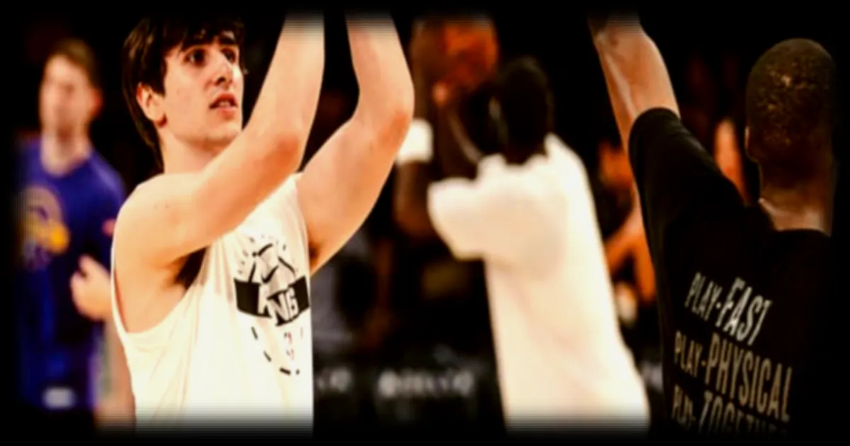 Le rookie Maxime Raynaud brille en NBA : des performances comparables seulement à Shaquille O'Neal