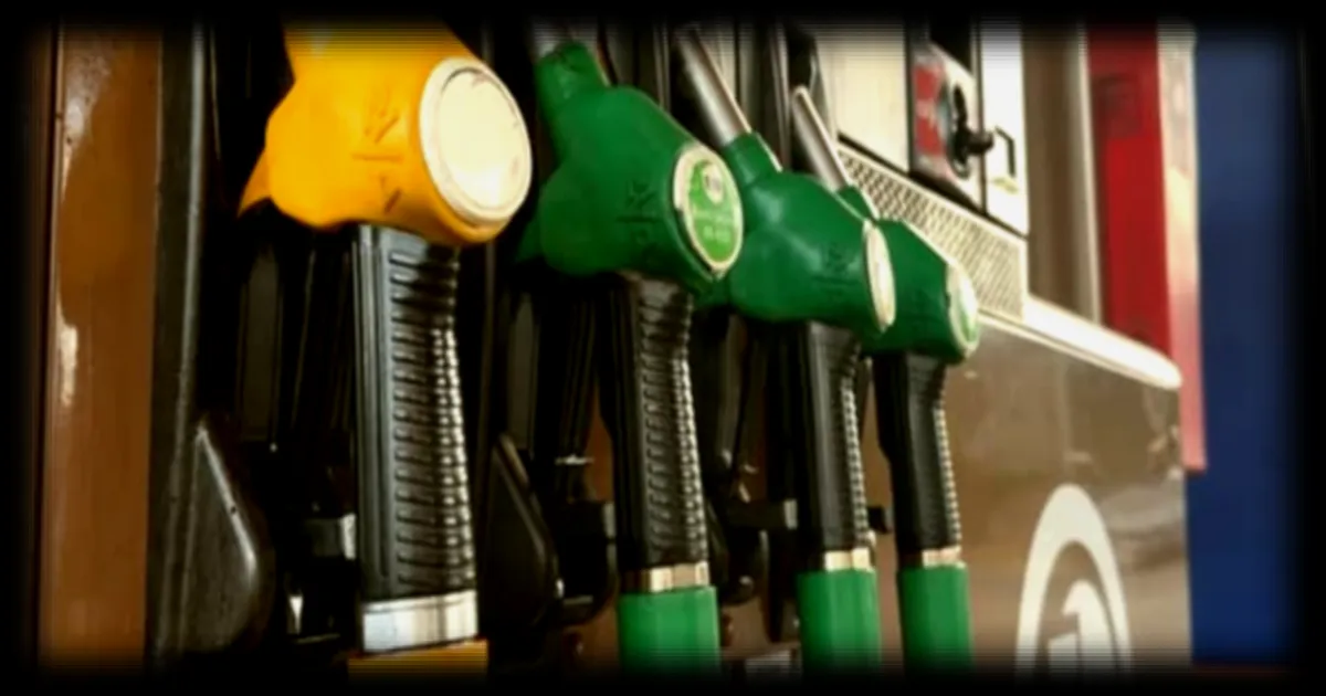 Le SP95-E10 dépasse à nouveau les 2 euros le litre en France, un retour au-dessus du seuil symbolique