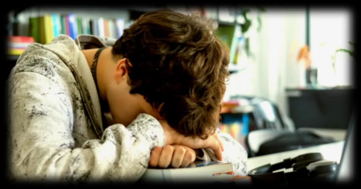 Le stress scolaire, un risque durable pour l'avenir des enfants selon une psychologue