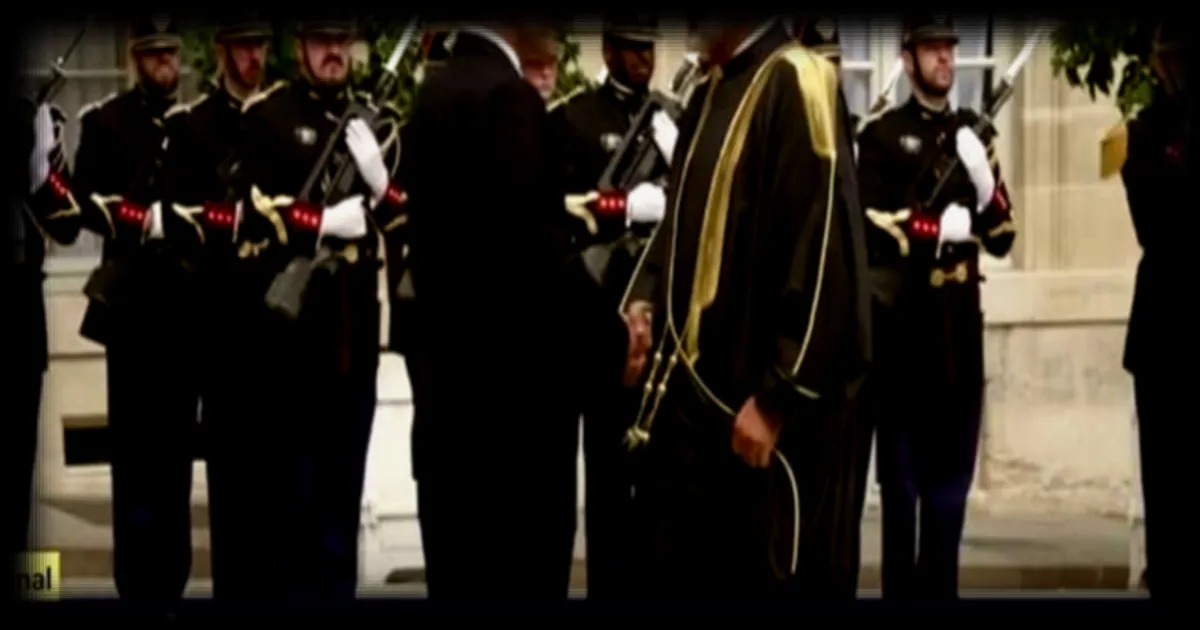 Le sultan d'Oman en visite officielle à Paris : une rencontre diplomatique fructueuse