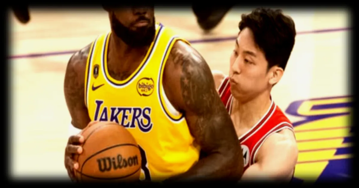 LeBron James annonce son départ des Lakers après huit saisons