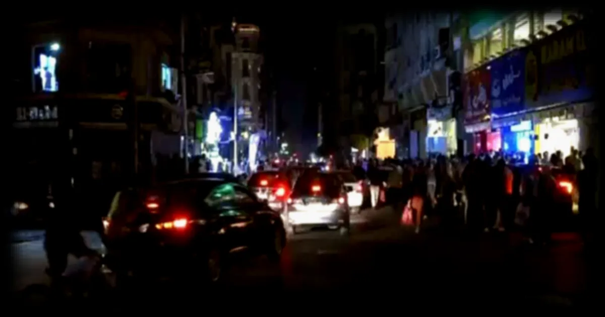 L'Égypte met en place un couvre-feu commercial pour faire face à la hausse des prix de l'énergie