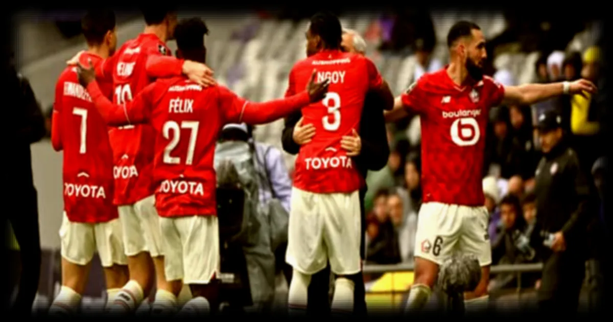 L'émotion de Bruno Genesio après l'accolade de ses joueurs