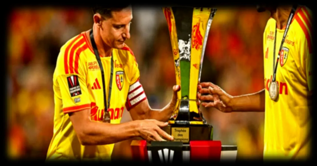 Lens remporte le Trophée des Champions contre le PSG grâce à Thauvin