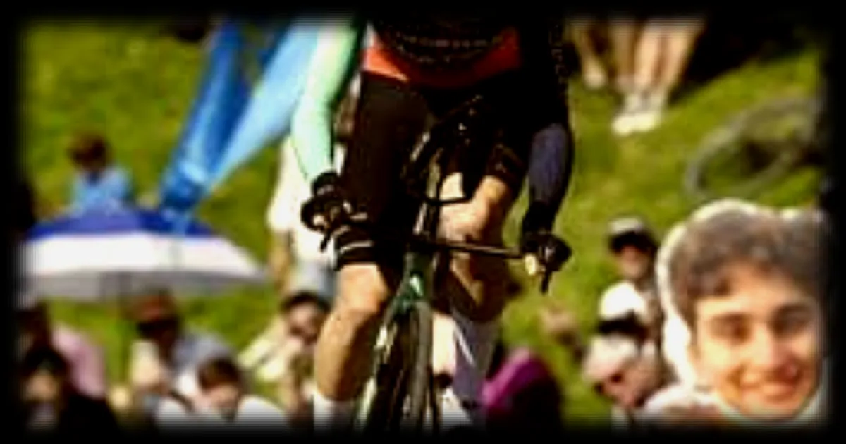 L'équipe Decathlon CMA CGM envisage de passer sous bannière suisse en 2027, malgré son démenti