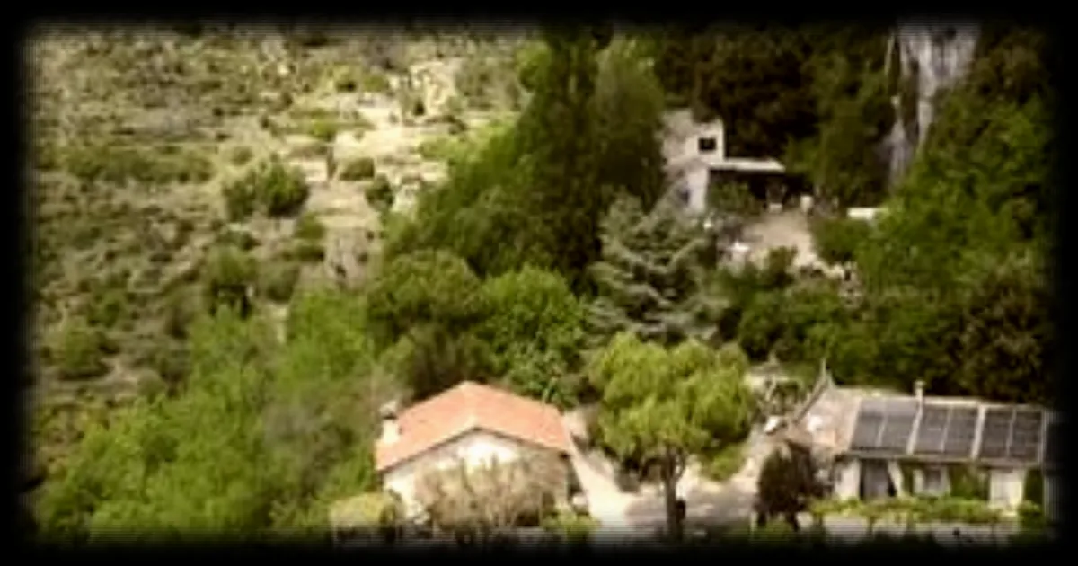 Les Alpes-Maritimes célèbrent leur patrimoine : parapente, Trophée d'Auguste et Barba Jouan