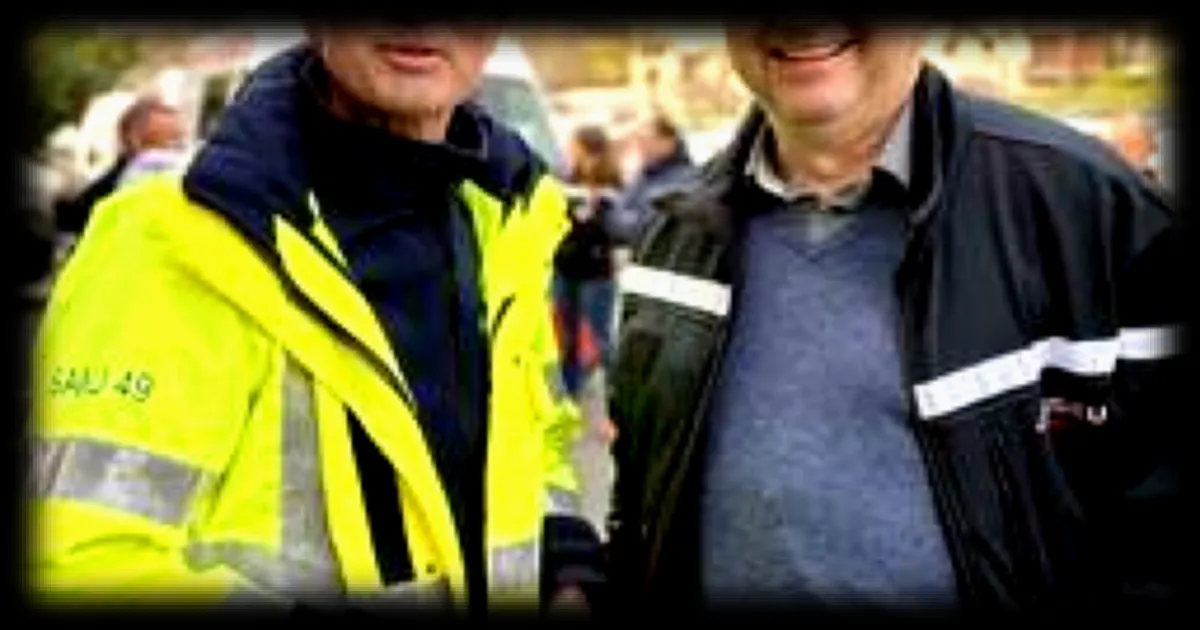 Les ambulanciers manifestent à Angers pour préserver leur rôle dans les urgences