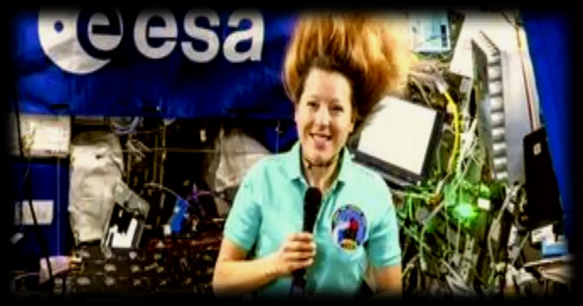 Les astronautes Isack Hadjar et Sophie Adenot évoquent leur quotidien à bord de l'ISS lors d'un direct