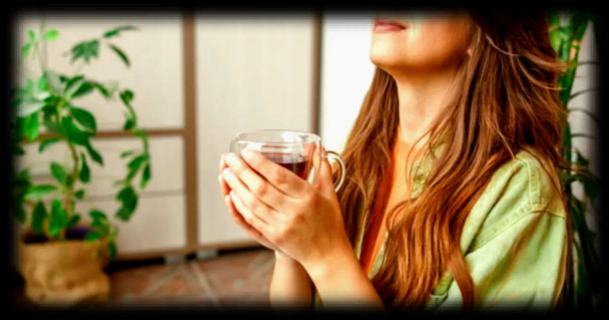 Les bienfaits du thé vert sur la peau : une étude chinoise révèle ses effets anti-âge