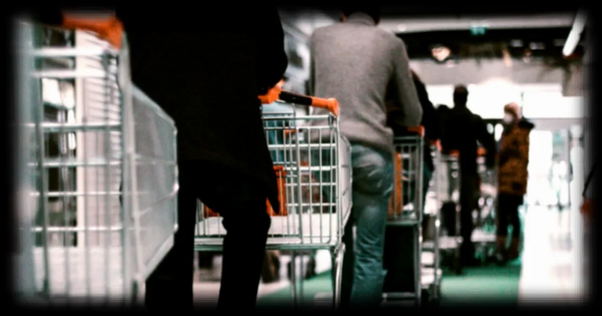Les caisses automatiques en supermarché : une innovation en échec selon les acteurs du secteur