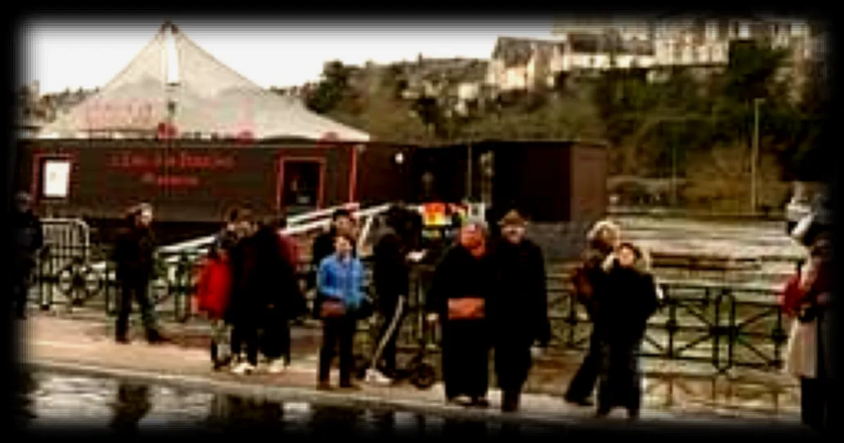 Les crues de la Maine à Angers : des restaurants contraints de fermer ou connaissant une baisse de fréquentation