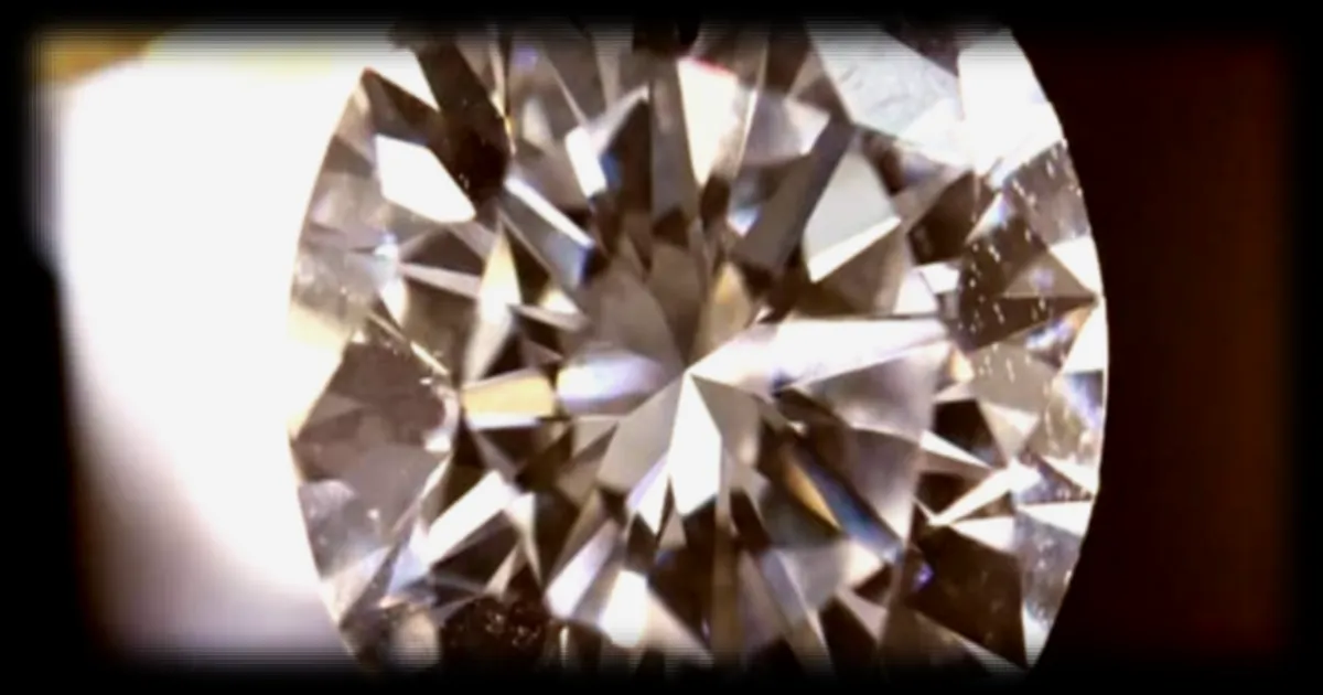 Les diamants synthétiques dans la course aux refroidissements high-tech : comment l'IA a propulsé un matériau inattendu au cœur de l'électronique