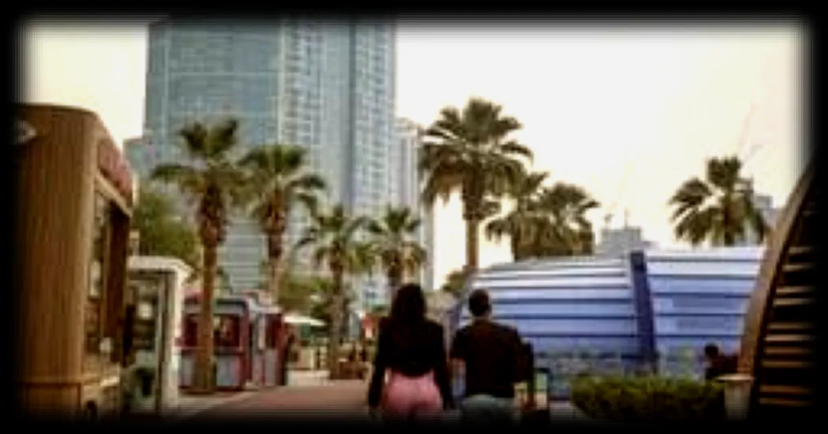 Les économies des pays du golfe fragilisées par les pertes de revenus du pétrole, du tourisme et de l'immobilier de luxe suite aux frappes iraniennes