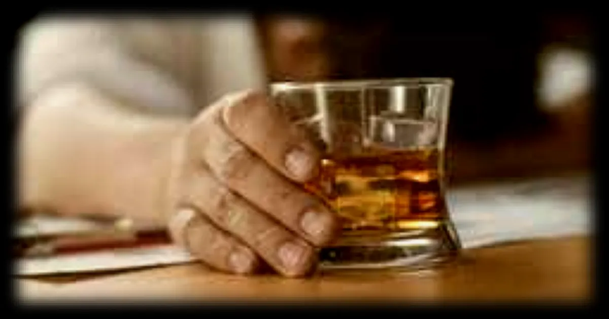 Les effets de la consommation excessive d'alcool sur la peau : pourquoi un nez rouge et déformé est souvent associé aux gros buveurs