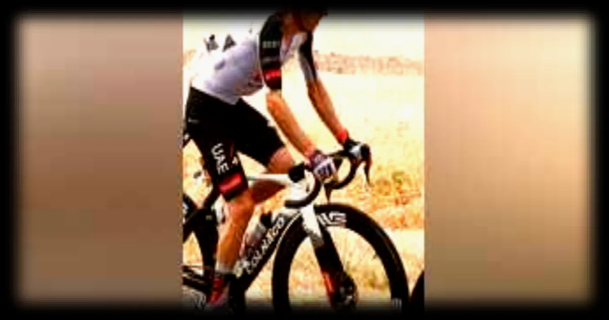 Les équipiers de Pogacar épuisés : Richard Carapaz remporte la 18e étape du Tour de France