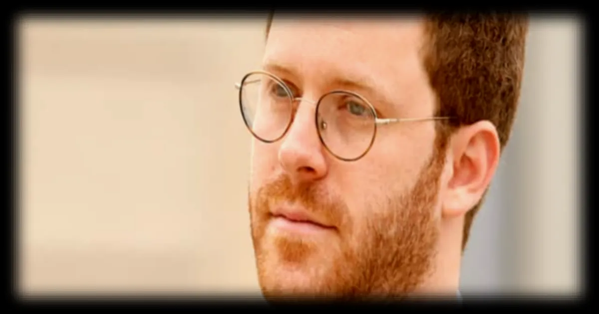 Les fonctionnaires recourent de plus en plus à une IA clandestine : le gouvernement envisage des négociations pour encadrer son usage