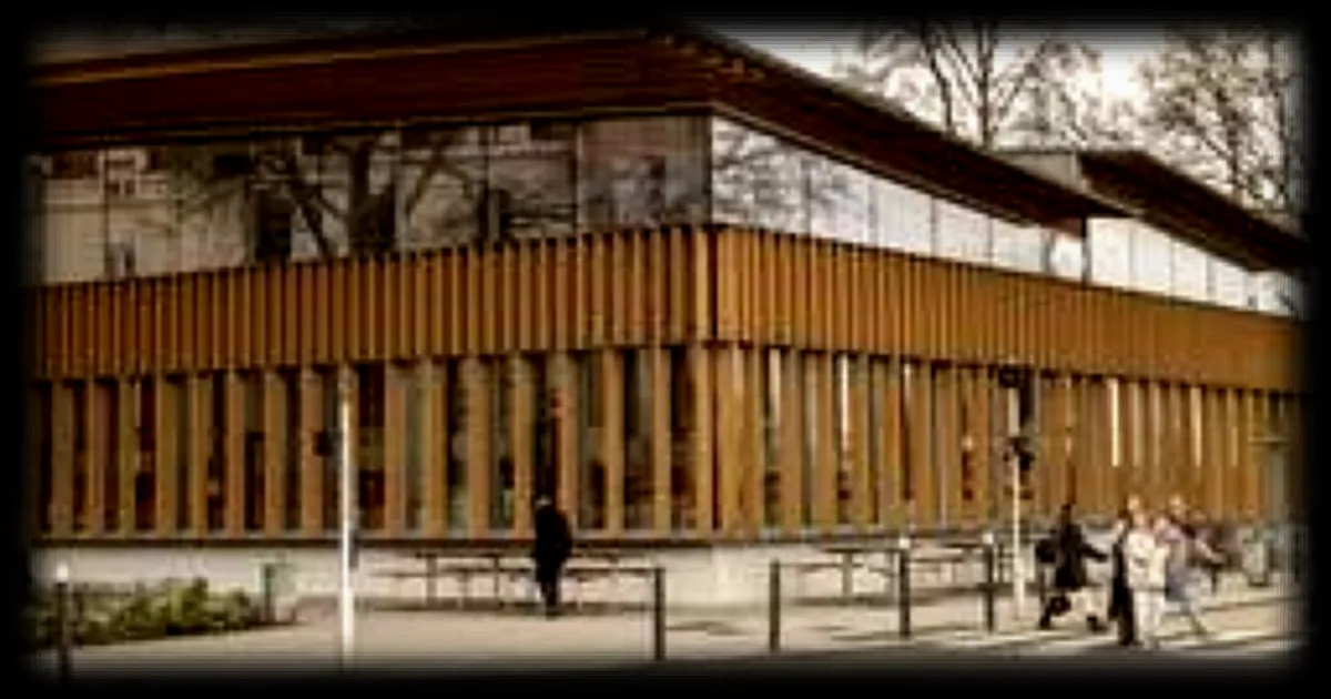 Les Halles d'Angers fermées en raison des inondations : les commerçants expriment leur incompréhension