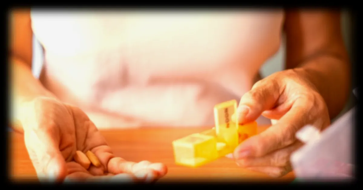 Les médicaments prescrits après une hospitalisation : un risque méconnu pour les seniors