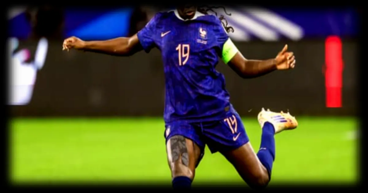 Les négociations sur la convention collective des footballeuses au point mort selon Griedge Mbock