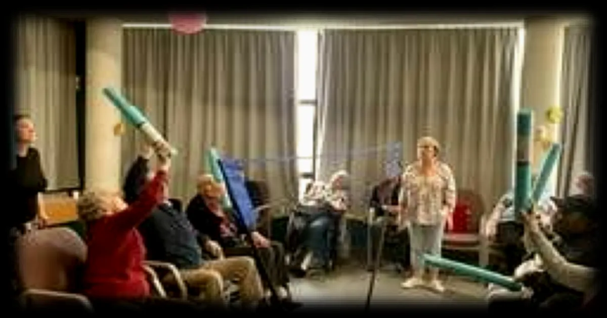 Les seniors de l'Ehpad de Morlaix redécouvrent le volley lors d'un tournoi inter-résidences