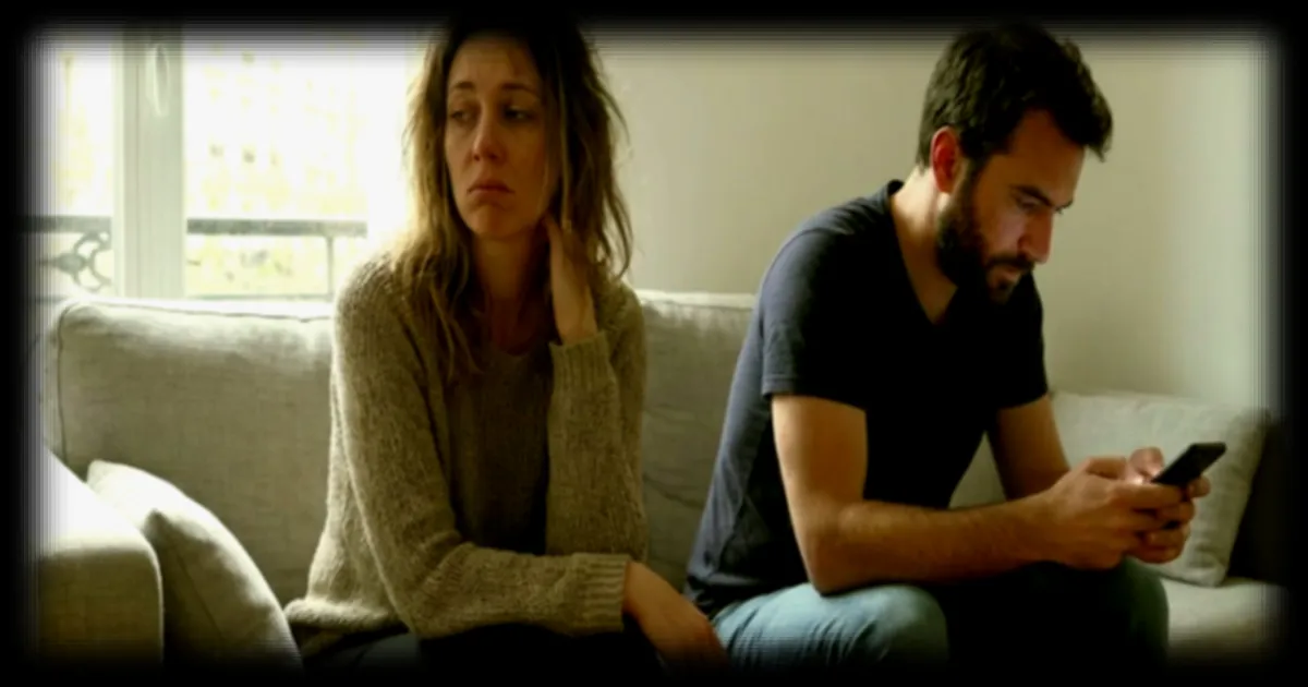 Les signes discrets indiquant la fragilite mentale chez les hommes et son impact sur les relations de couple