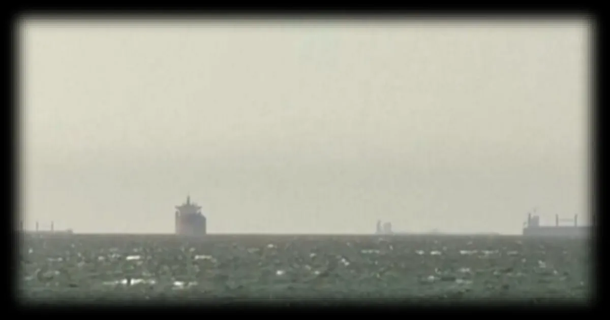 Les tensions autour du détroit d'Ormuz font grimper les prix du pétrole au-dessus des 100 dollars le baril