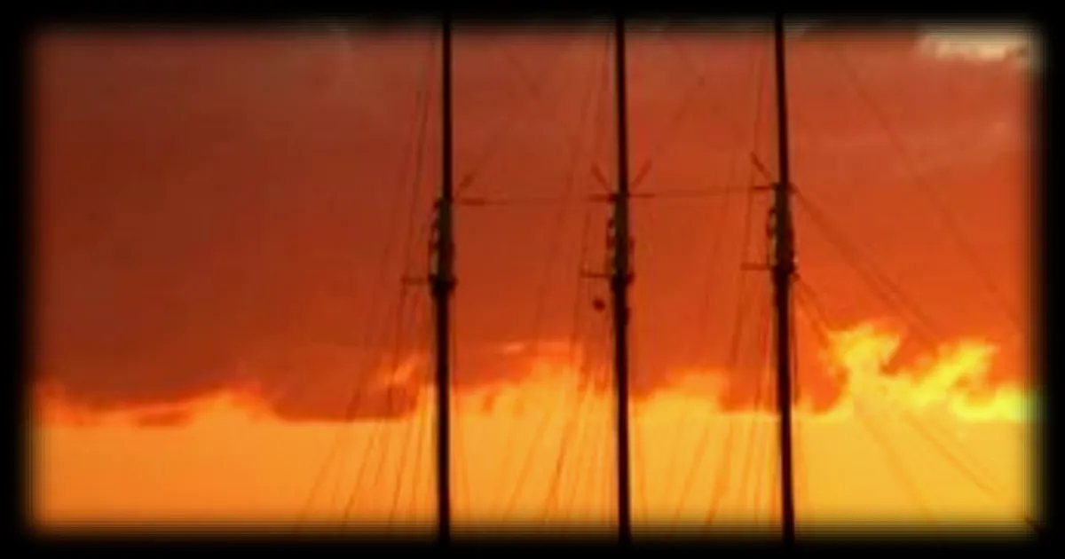 Les voiliers du monde entier illuminent le port de Sète