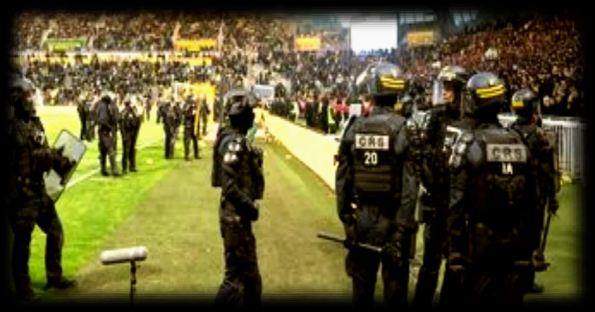 Ligue 1 : Nantes sanctionné après l'interruption de son match contre Toulouse, un huis clos imposé pour son retour en Ligue 2