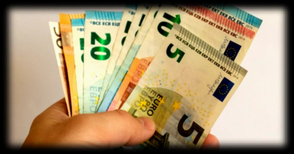 L’imprimerie fédérale allemande présente un prototype de billet de banque miniature