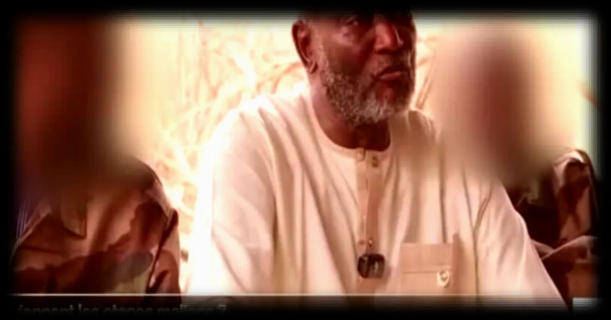 L'opposant malien Oumar Mariko rencontre 17 otages maliens détenus par le groupe djihadiste JNIM