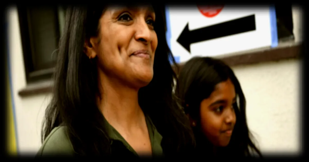 Los Angeles : Nithya Raman, candidate de gauche, accède au second tour face à la mairesse sortante
